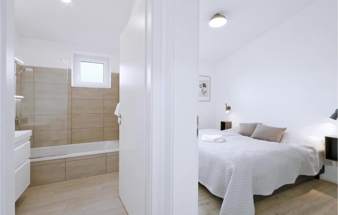 Lovely Home In Lembruch-Duemmer See With Sauna Ngoại thất bức ảnh